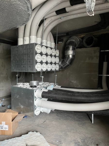 Air Ducts and Air Conditioning System